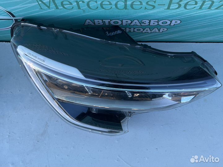 Фара правая LED Renault Arcana/19-22г