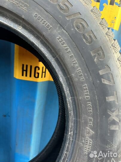 Continental IceContact 2 SUV 235/65 R17 108T