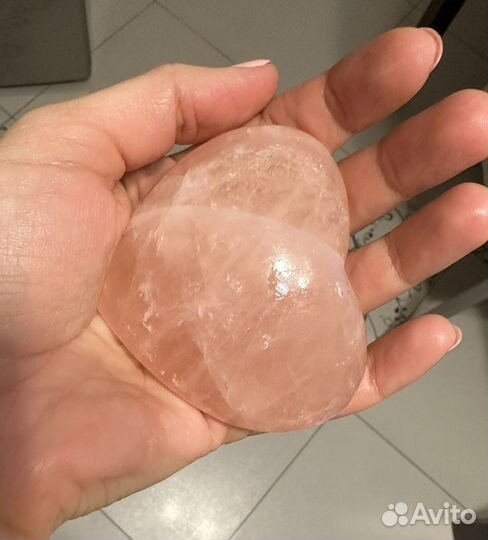 Розовый кварц камень