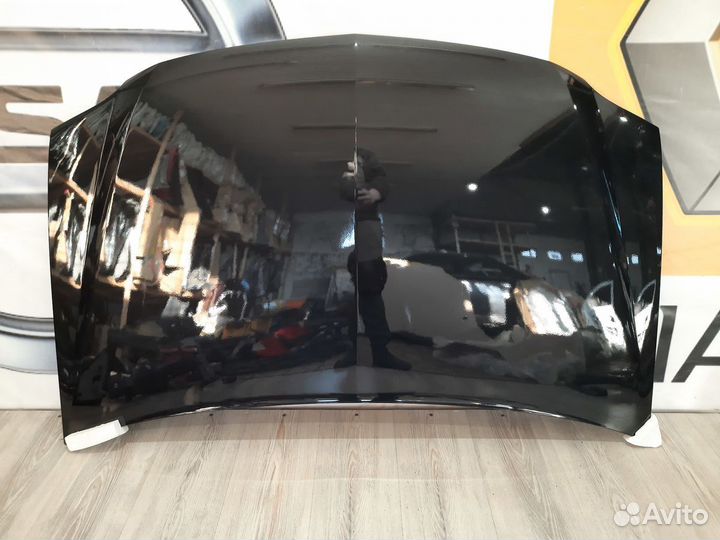 Капот Renault logan