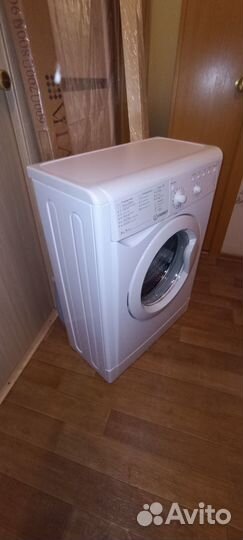 Стиральная машина Indesit 4 iwub 4085 4кг