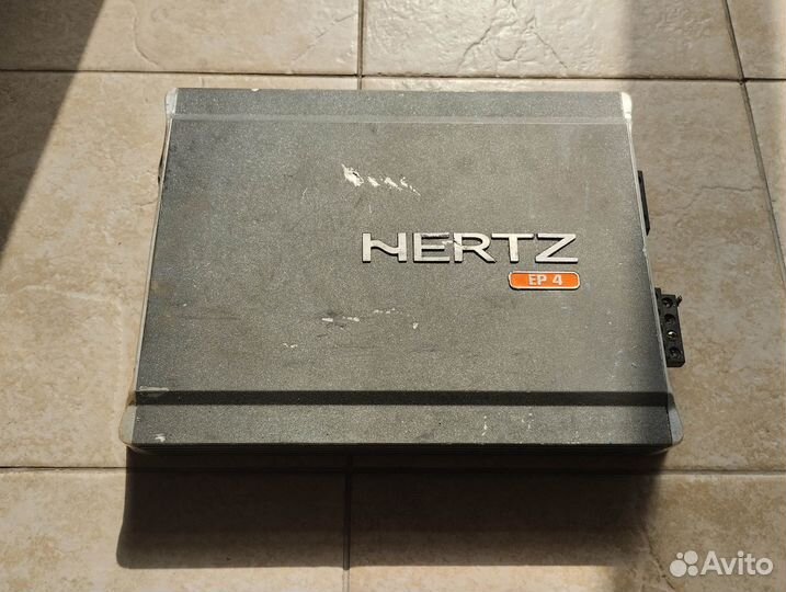 Усилитель Hertz EP4 с проводами