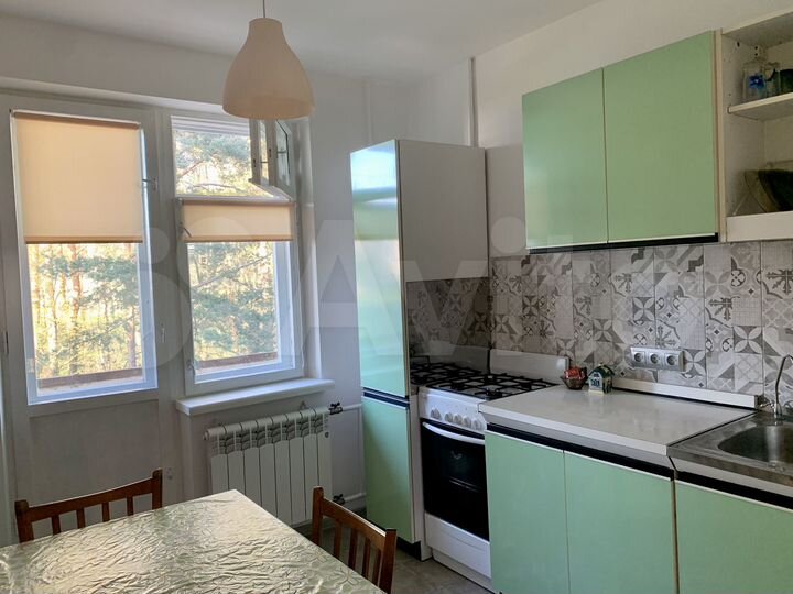 1-к. квартира, 42 м², 3/5 эт.