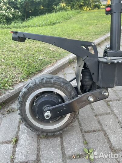 Электросамокат Ultron t108 6000 watt 35 амп-часов