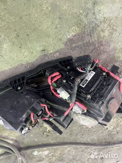 Lexus gs300 фары в сборе под востановление