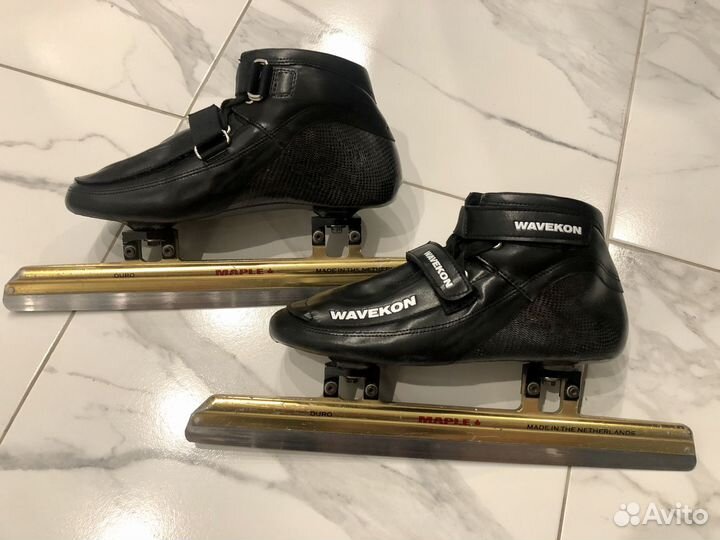 Ботинки для шорт-трека