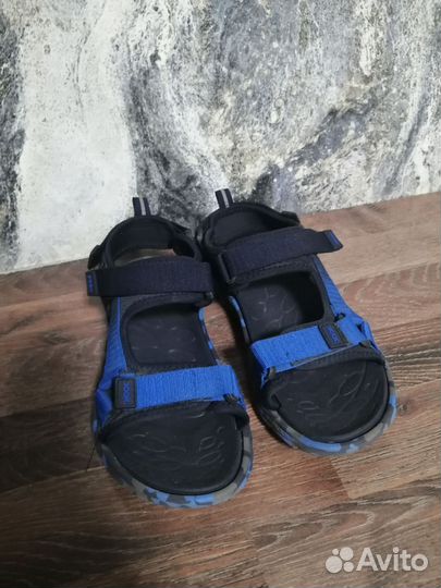 Сандалии 37