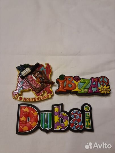 Магниты на холодильник из разных стран