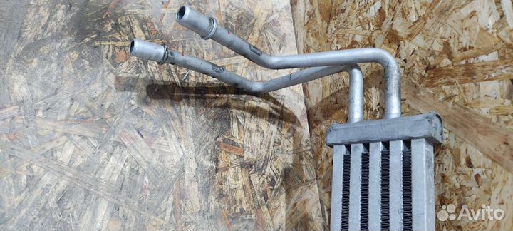 Радиатор гур BMW F01 F02 F07 F06 F10 F11