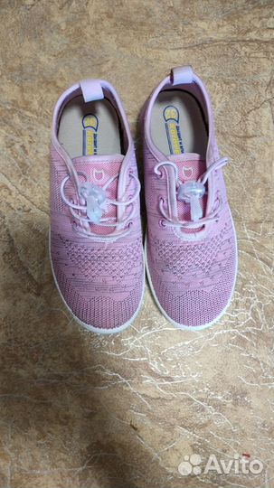 Кроссовки для девочки 32 размер