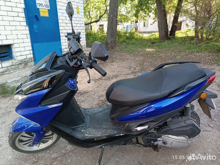 Продаю скутер