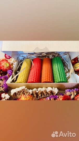 Набор свечей : весна (4 свечи 4 цвета )