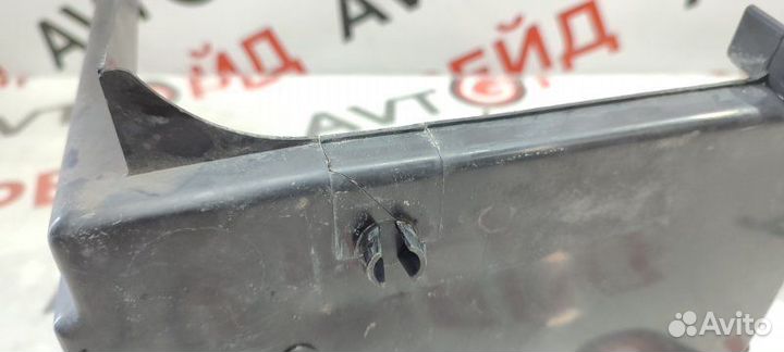 Крепление аккумулятора Mitsubishi Airtrek CU5W