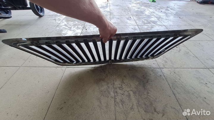 Решетка радиатора toyota harrier lexus rx300 rx330