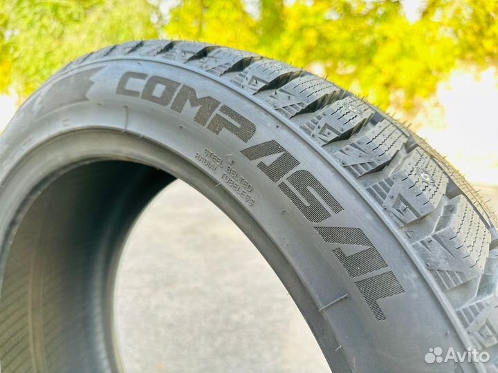 Compasal Winter Stud 215/55 R17 99T