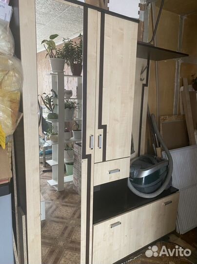 Шкаф в прихожую