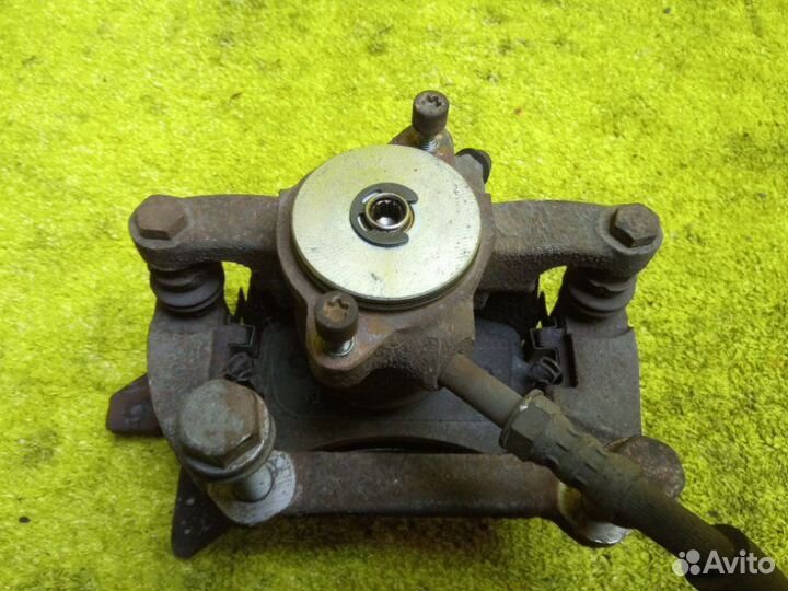 Суппорт задний правый Audi A6/C7 4G2 chva 2011