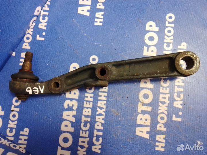 Передний рычаг подвески верхний. Iveco Daily