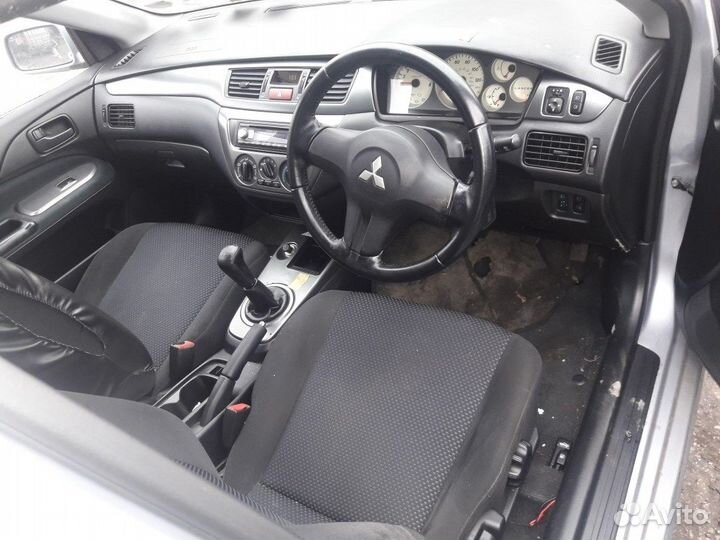 Разбор на запчасти Mitsubishi Lancer 9