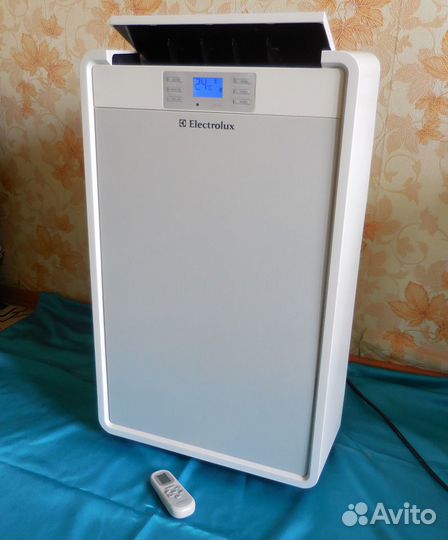 Кондиционер мобильный Electrolux eacm-10DR/N3