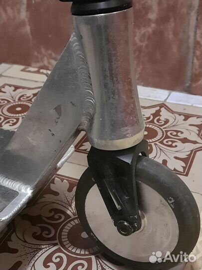 Трюковой самокат