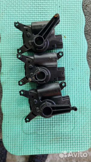 Сервопривод отопителя Volkswagen Touareg 2003-2010