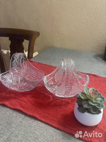 Хрустальная конфетница