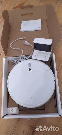 Робот пылесос Xiaomi Mi Robot Vacuum-Mop