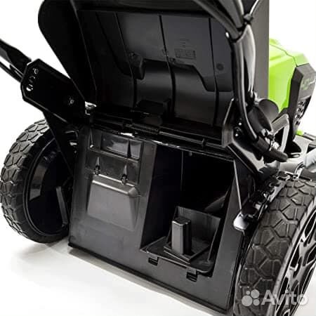 Самоходная газонокосилка Greenworks GD40LM46SP 40V