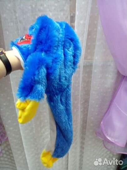 Шапка хаги ваги с двигающимися ручками