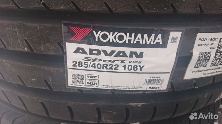 Yokohama Advan Sport V105 285/40 R22 106Y