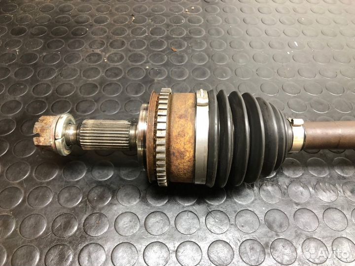 Привод левый Pajero Sport 2 2010 г