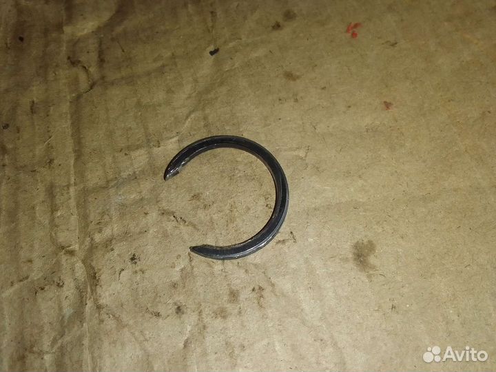 Стопорное кольцо 3 шестерни втор вал Chery Amulet