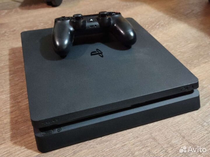 Sony playstation 4 PS4 slim 1tb