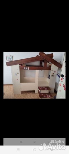 Детская кровать домик