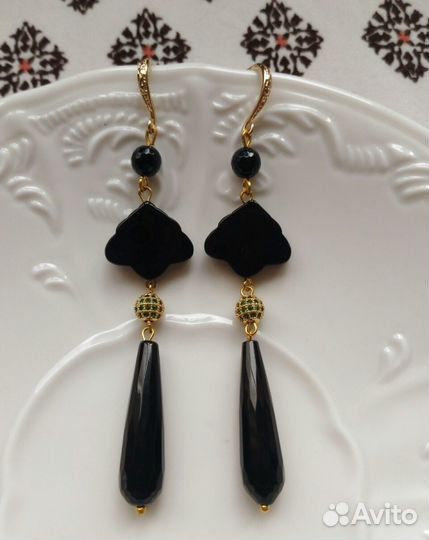 Hand Made: серьги, браслеты, мягкие игрушки