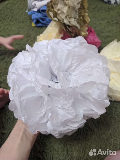 Декор на день рождения, бумажные цветы, отдам