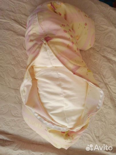 Подушка для кормления бу