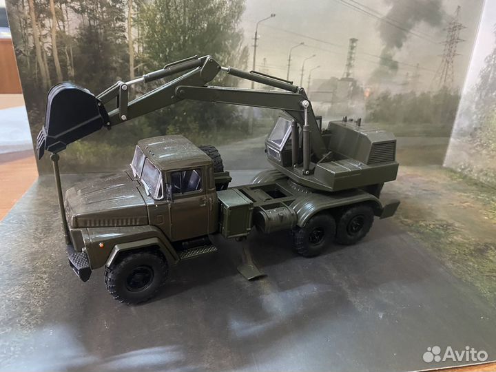 Модель Краз 260 кран 1/43