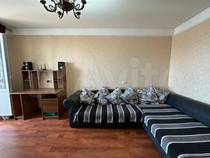 2-к. квартира, 55 м², 9/10 эт.