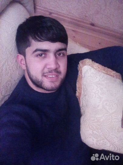 Мастер маникюра и педикюра наращивания ногтей