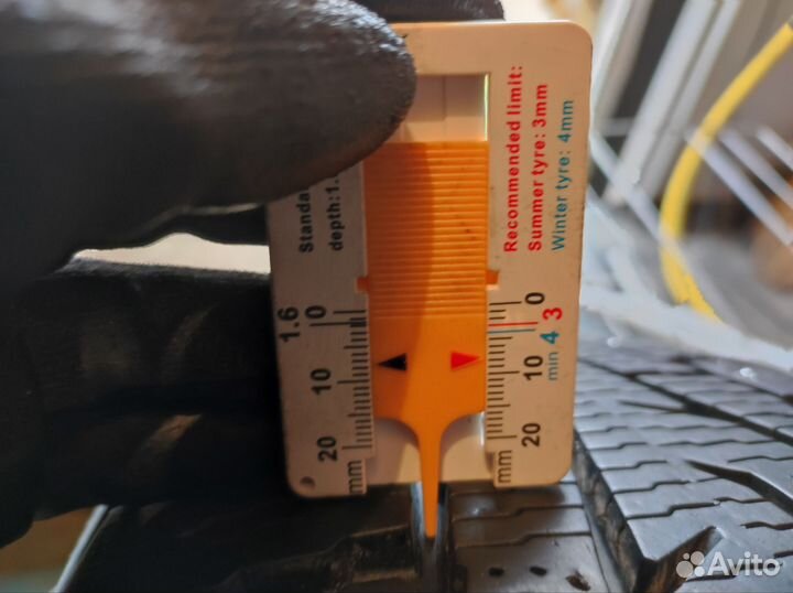 Nokian Tyres Hakkapeliitta 7 SUV 225/65 R17 106T