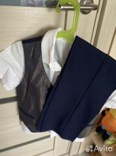 Школьный костюм