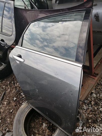 Дверь задняя правая задняя правая Nissan Teana J31