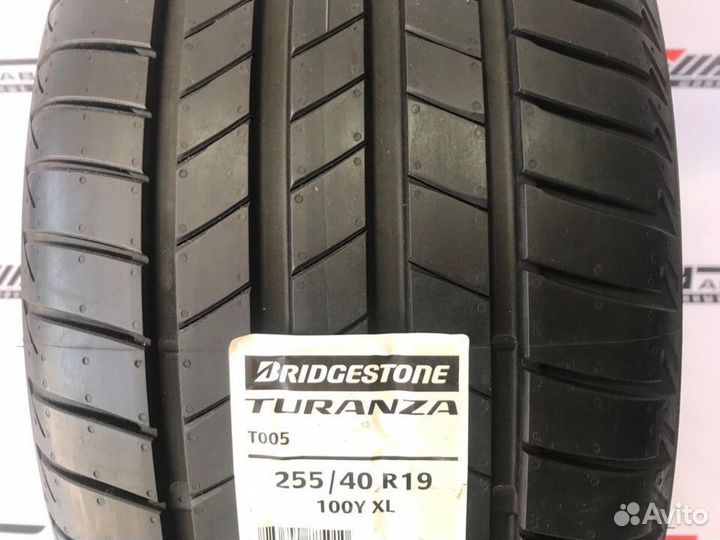 Bridgestone Turanza T005 255/40 R19 100Y