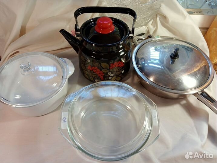 Посуда, сковороды, кастрюли, кухонная утварь