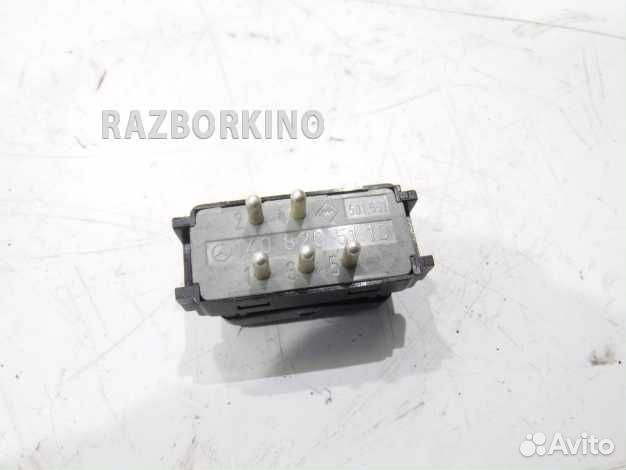 Кнопка обогрева заднего стекла