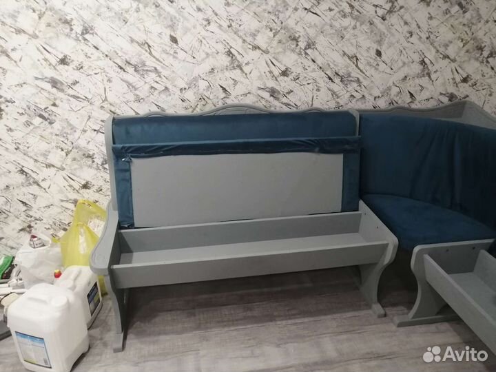 Кухонный уголок