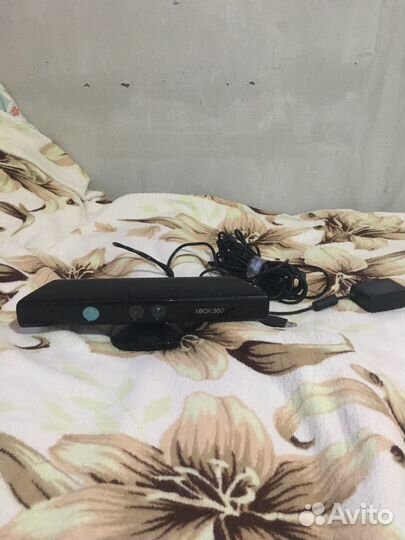 Microsoft Kinect на xbox 360 + диски
