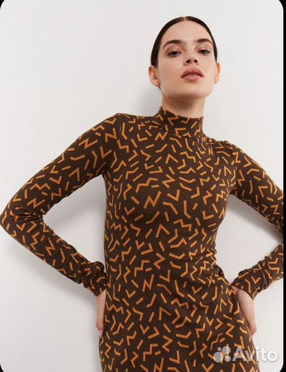 Платье женское 42 44